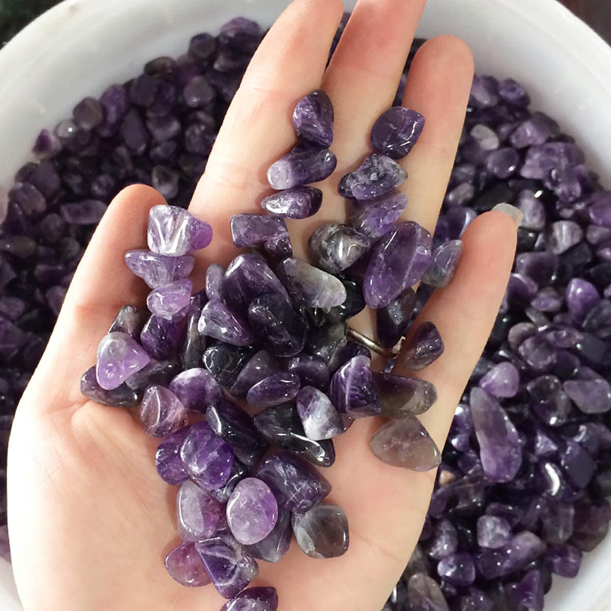 1 Lb/460G Natural Purple Amethyst Quartz Crystal Stones Irregular Decorative Pebble Rock Sand for Aquarium/Fish Turtle Tank/Vase Fillers/Air Plants/Succulent Plants Decor (Fill 1 Cup)