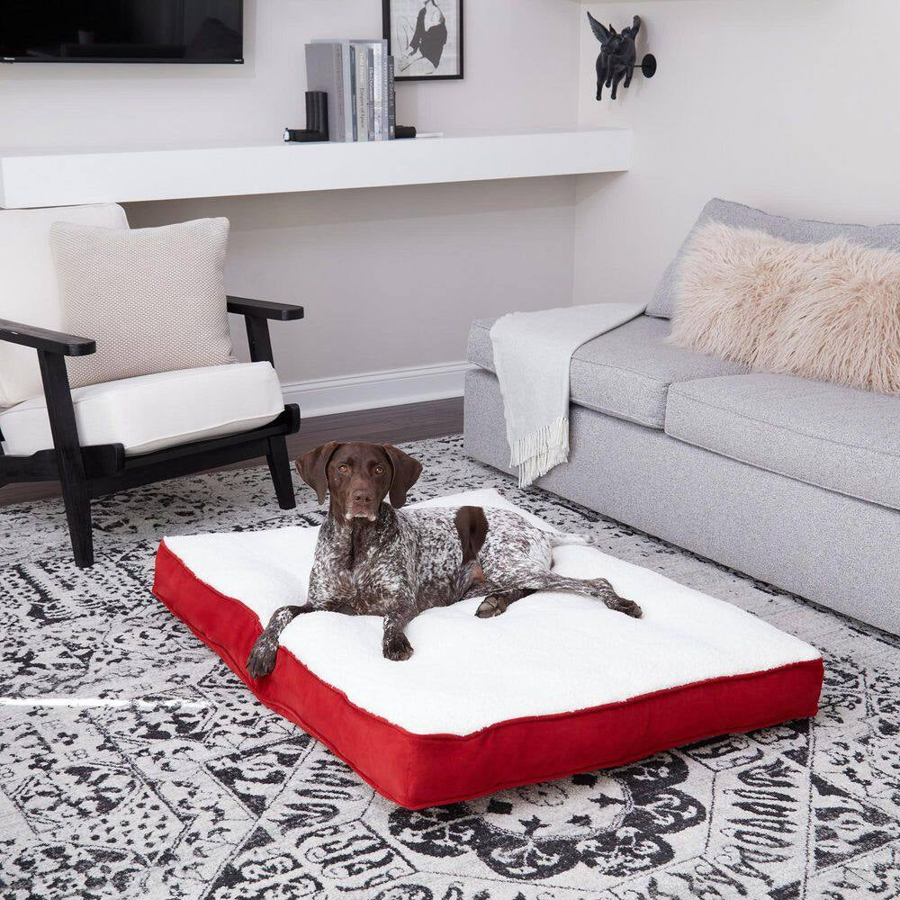 Daisy Deluxe Large Crimson Orthopedic Pet Bed