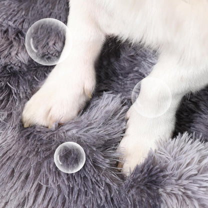 Calming Donut Dog Bed for Small to Medium Dogs & Cats - Plush Faux Fur Anti-Anxiety Pet Bed with Machine Washable Cover & Non-Slip Base